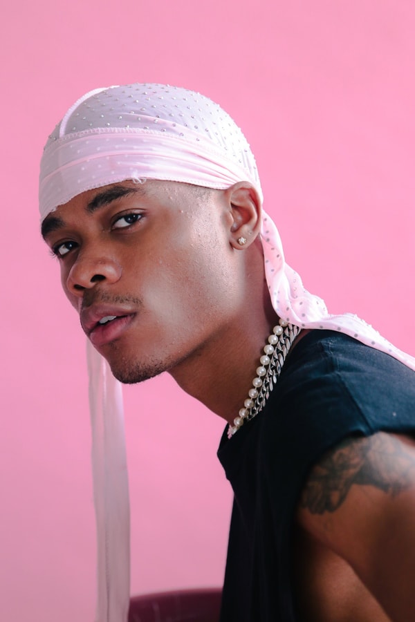 Les clichés autour des porteurs de durags déconstruits dans une série photographique