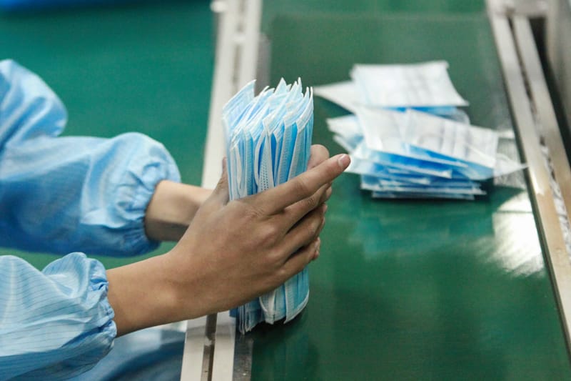 LVMH va produire 40 millions de masques