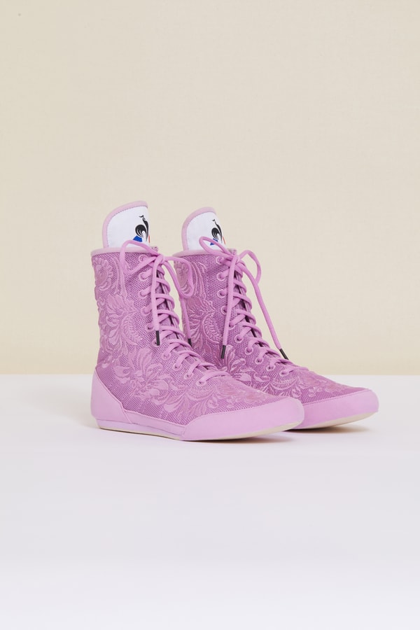 Le coq sportif dévoile une sneaker de boxe brodée en collaboration avec la maison de luxe Patou