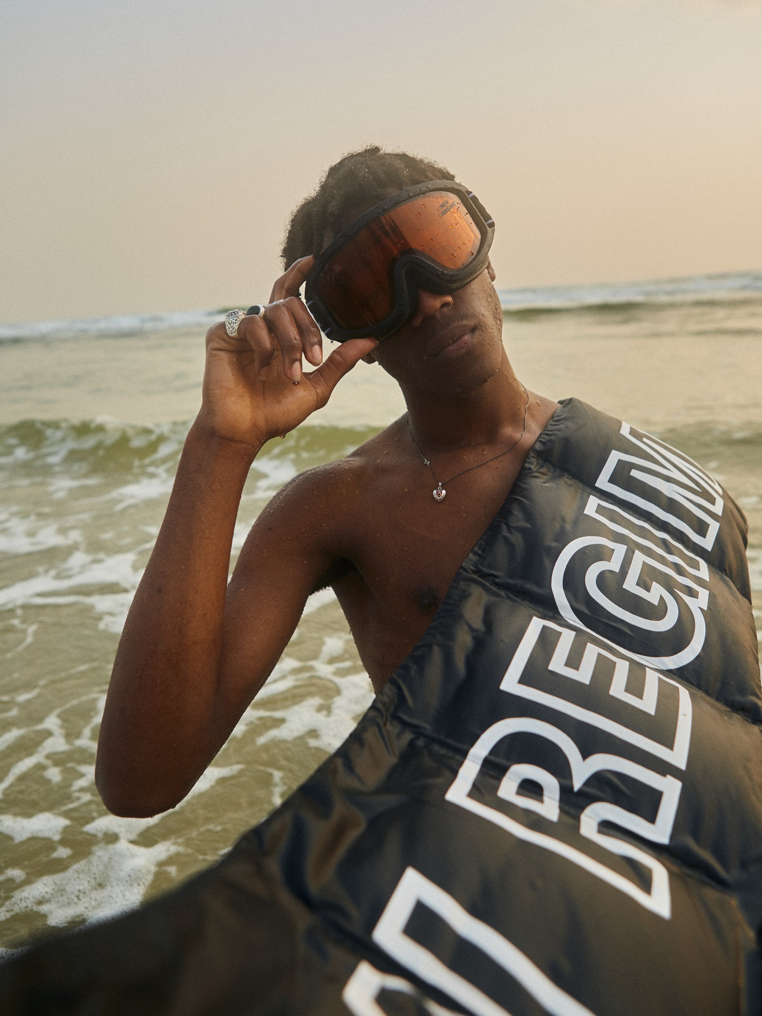 Direction la Côte d'Ivoire dans le nouvel éditorial d’Atelier New Regime