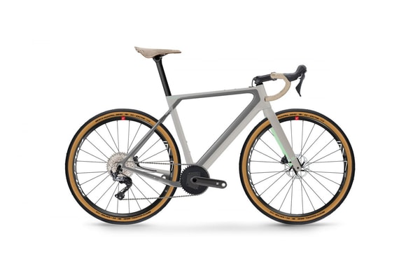 BMW s'associe à l'entreprise italienne 3T et dévoile un vélo custom