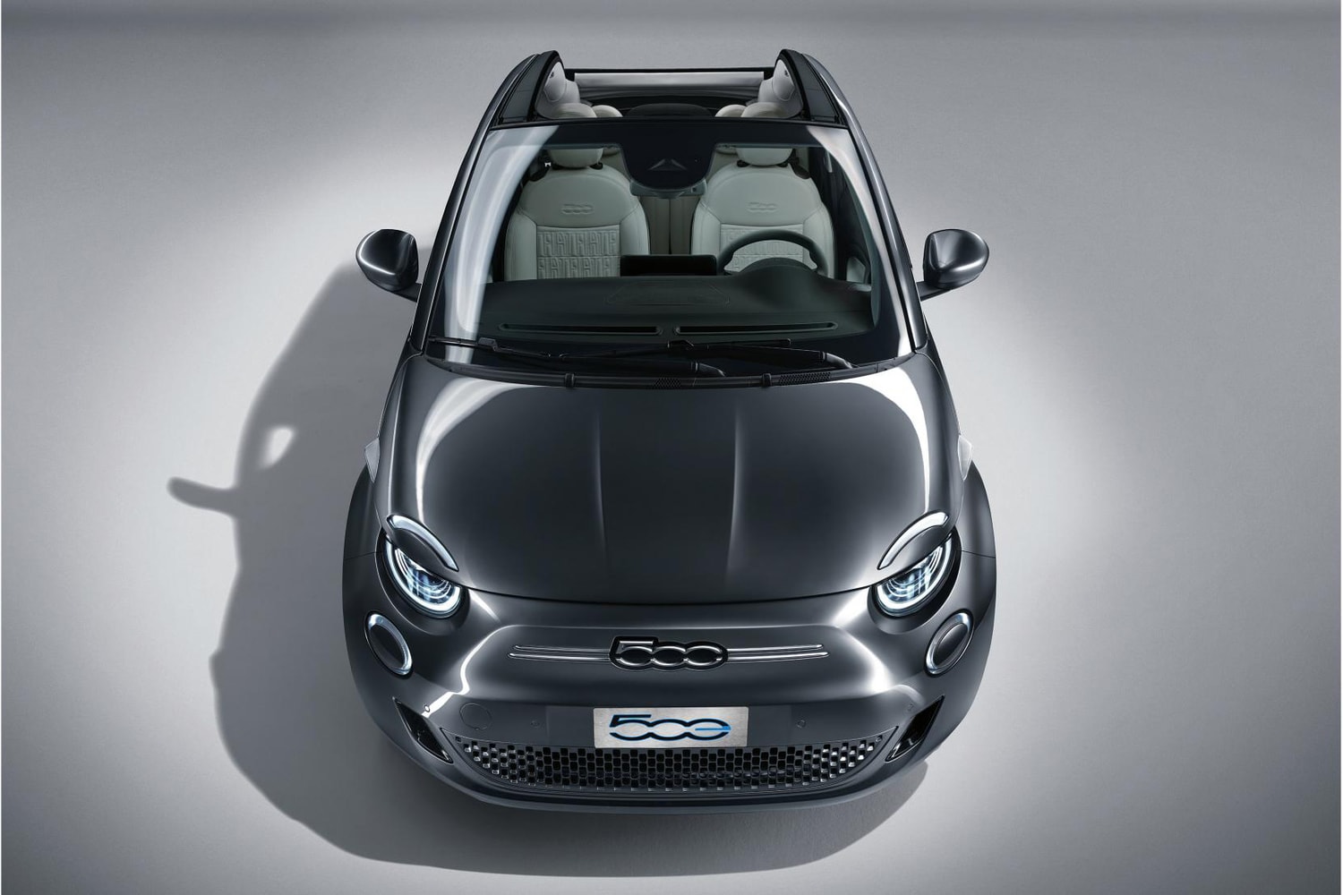 Fiat 500 : Voici la toute nouvelle version électrique et cabriolet