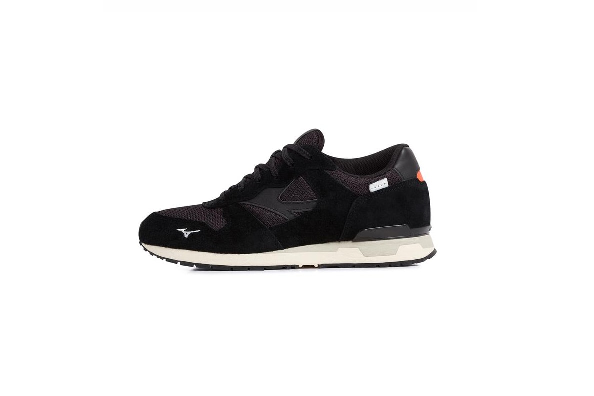 Photo FUTUR x Mizuno GV87