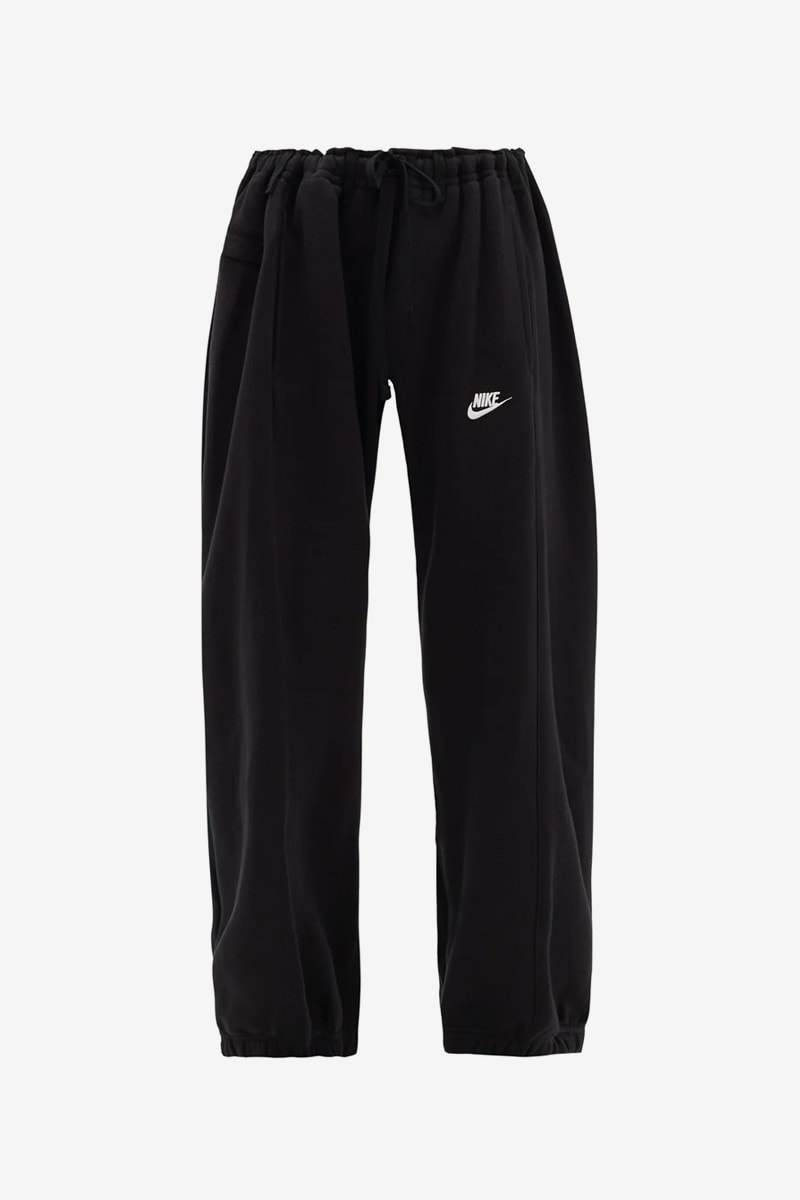 La griffe BLESS mixe un jean Levi's et un jogging Nike