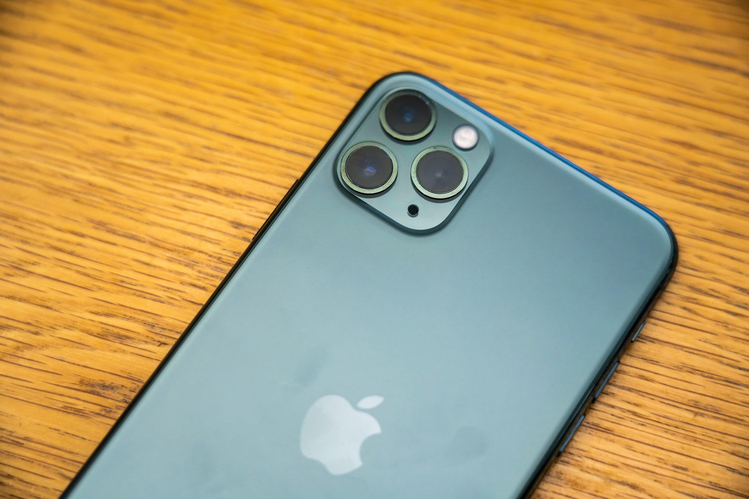 Apple iPhone