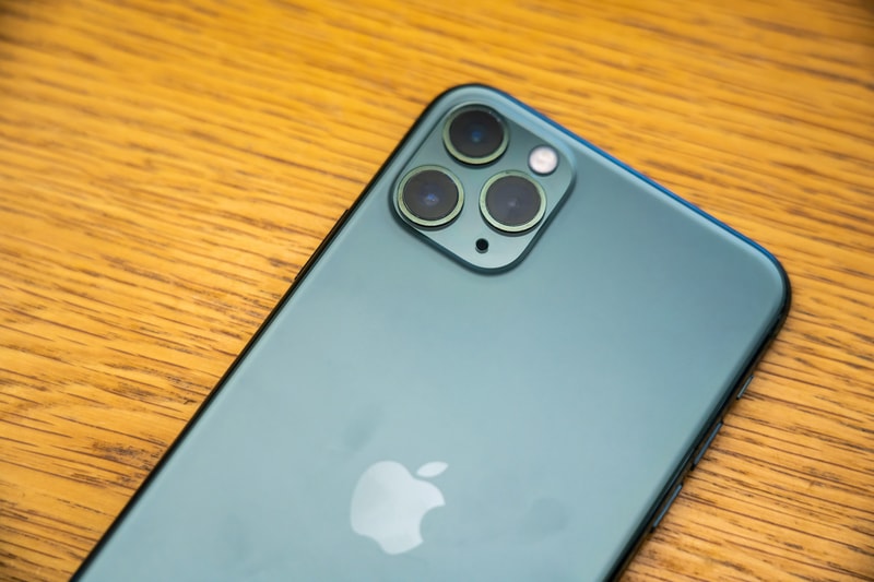 Apple iPhone