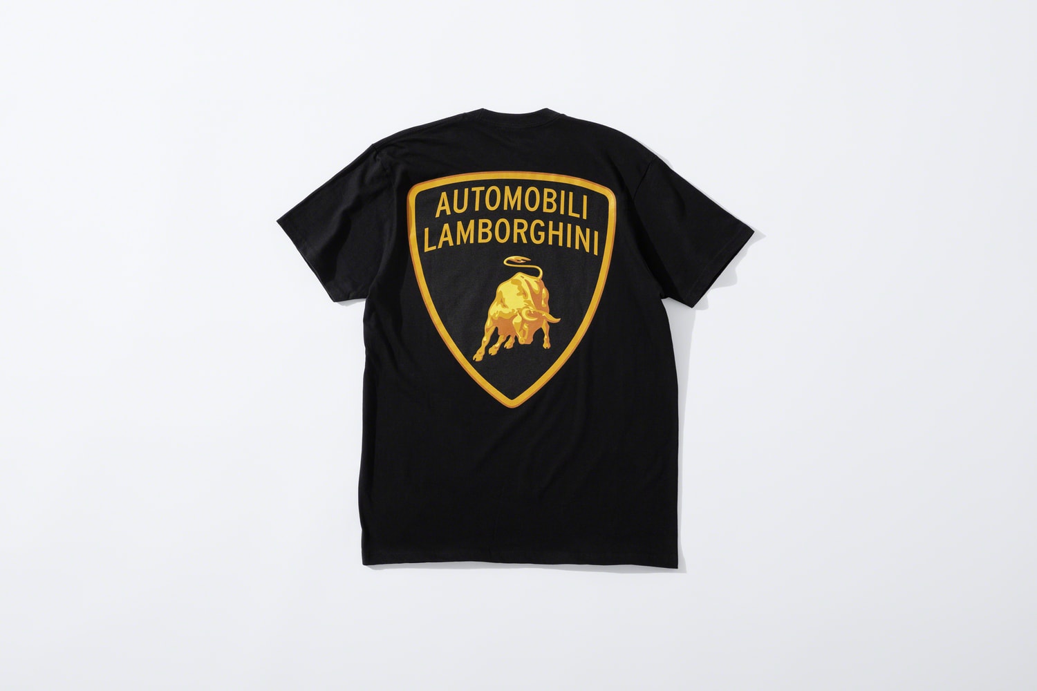 Photo Supreme x Lamborghini