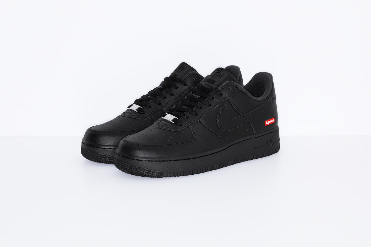 Photo Supreme x Nike Air Force 1