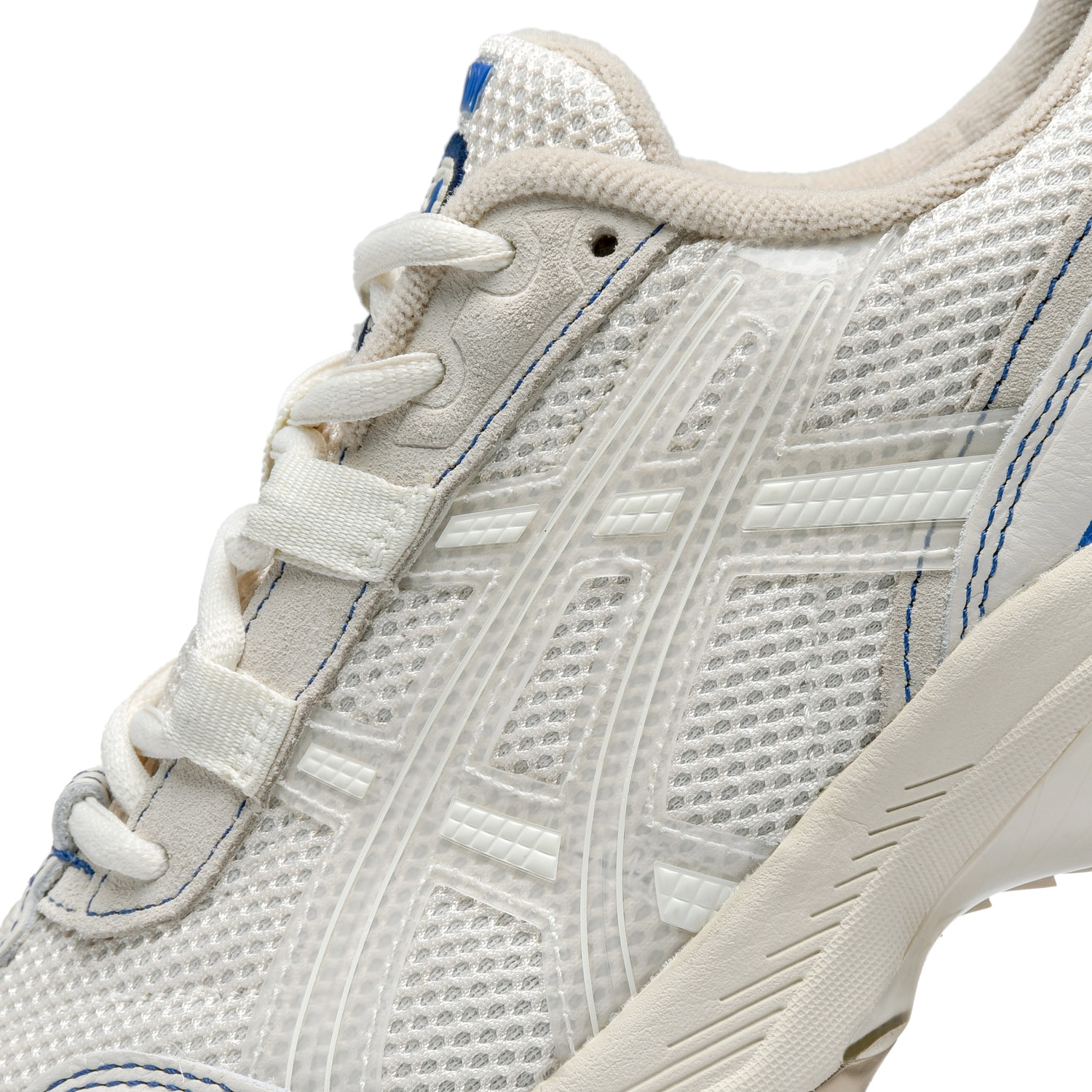 ASICS célèbre sa GEL-1090TM avec une nouvelle collaboration