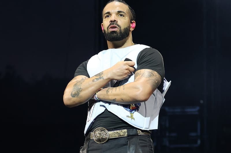 Drake vient-il de s’offrir la chaîne Death Row de 2Pac ?
