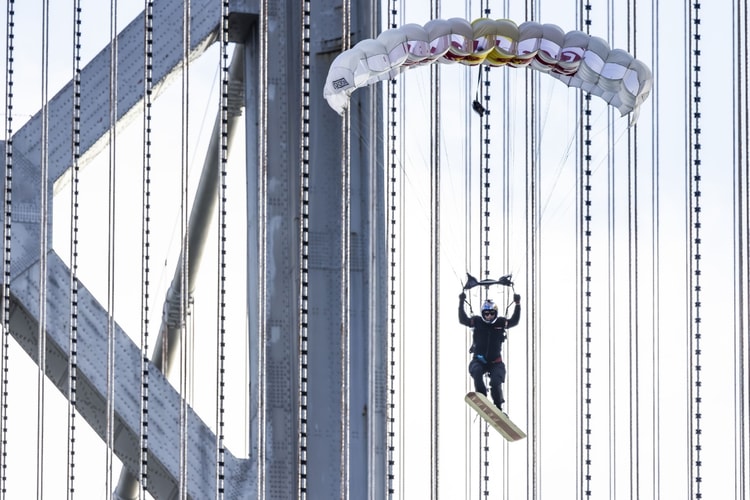 Sean MacCormac devient le premier à skysurfer le San Francisco Bay Bridge — en Prada