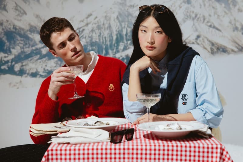 Champion et Percival jouent les Chalet Girls stylées