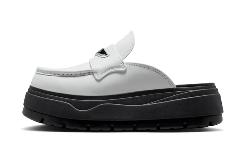 Jordan Brand enrichit sa gamme Air Jordan Mule avec le coloris « Summit White/Black »