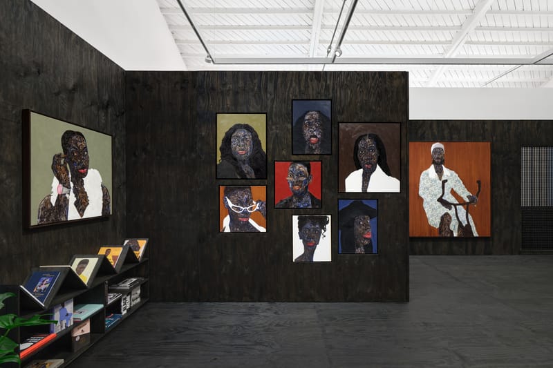 Amoako Boafo fait vibrer Los Angeles avec Accra dans « I Bring Home with Me »