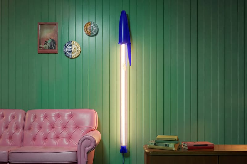 Mario Paroli transforme l’iconique BIC Cristal en luminaire design pour Seletti