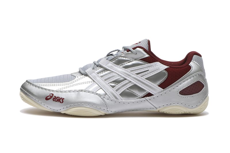 ASICS habille la Hypersync en « Piedmont Grey »