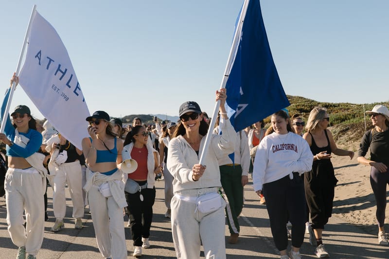 Pour Athleta, le mouvement va bien au‑delà du simple sport