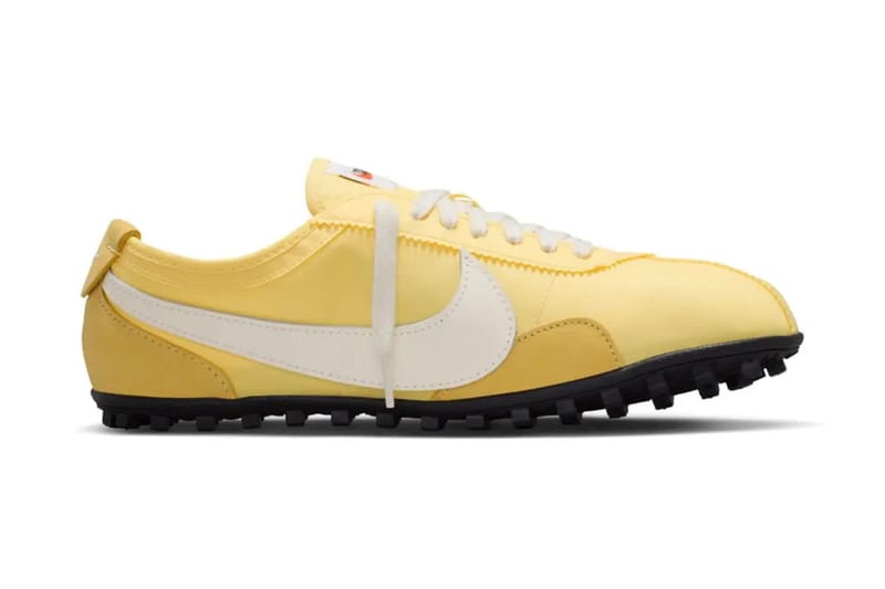 Images officielles de la Nike Moon Shoe « Soft Yellow »