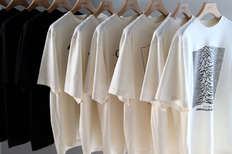 blurhmsROOTSTOCK rend hommage à Joy Division avec une collection XXL de T-shirts graphiques