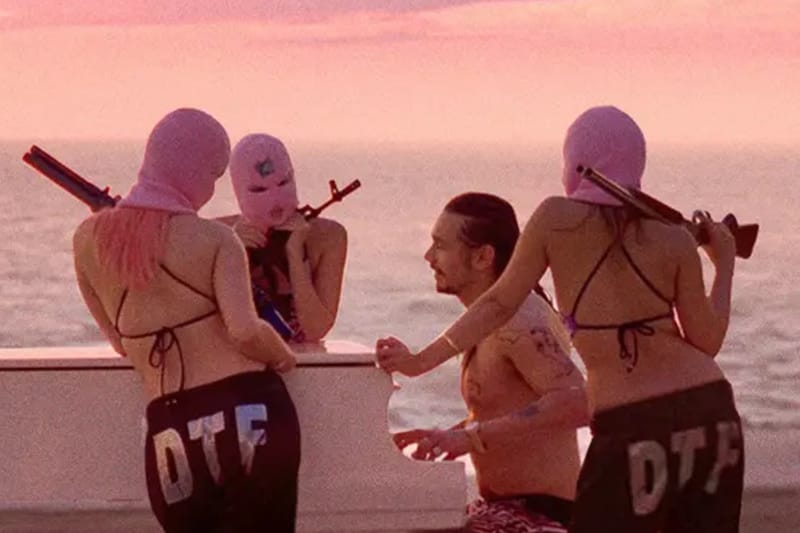 « Spring Breakers 2 » officiellement lancé : Bella Thorne écrit, réalise et tient le rôle principal