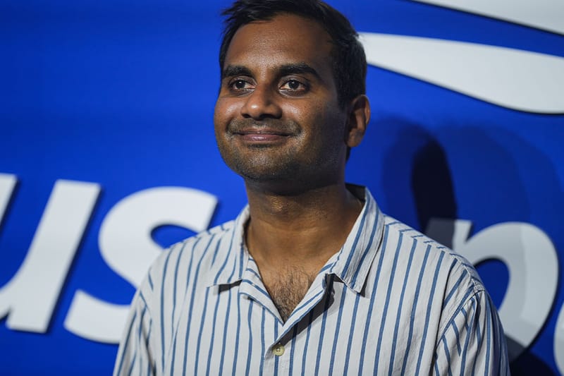 Aziz Ansari annonce un nouveau spectacle de stand-up sur Netflix pour 2027