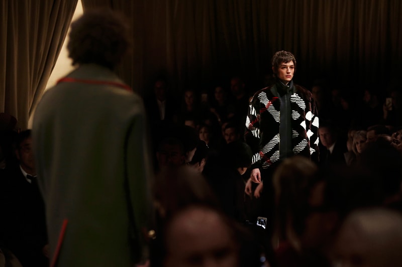 Burberry 2016 秋冬男裝舞台背後
