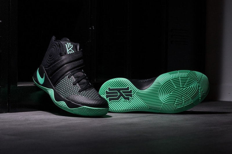 Nike Kyrie 2「Green Glow」配色