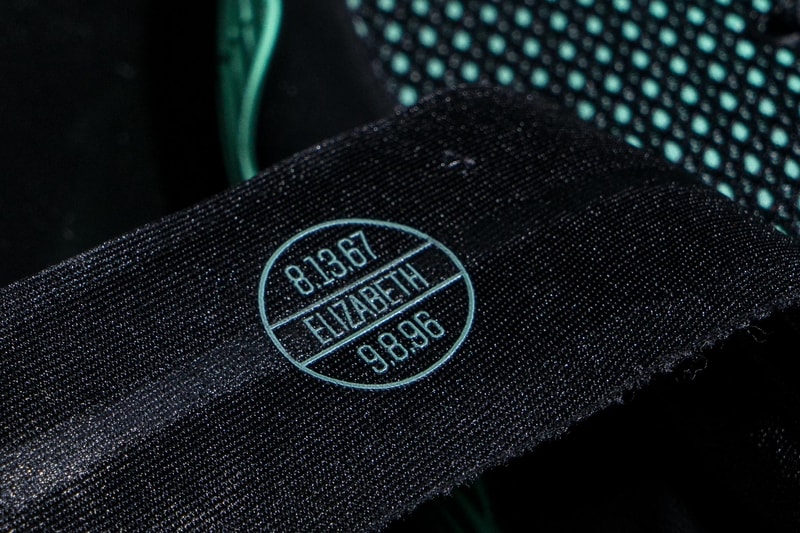 Nike Kyrie 2「Green Glow」配色