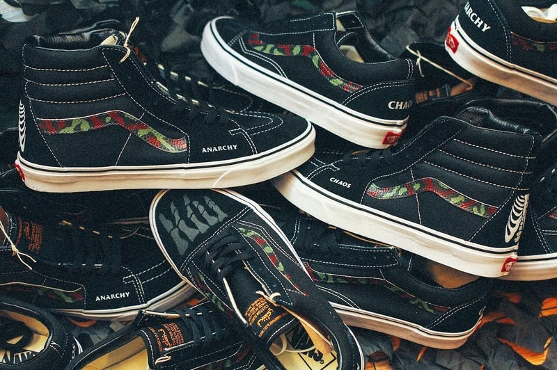 SBTG 為 COVER by CROSSOVER 打造定製 Vans 鞋履系列