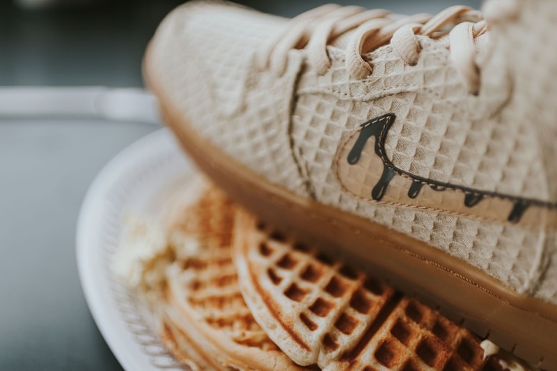 近賞 Nike SB Dunk High 全新配色設計「Waffle」