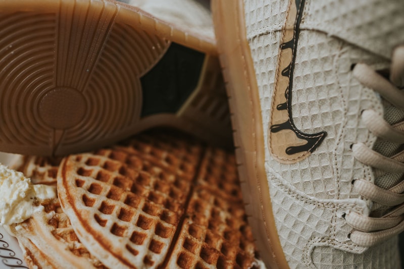 近賞 Nike SB Dunk High 全新配色設計「Waffle」