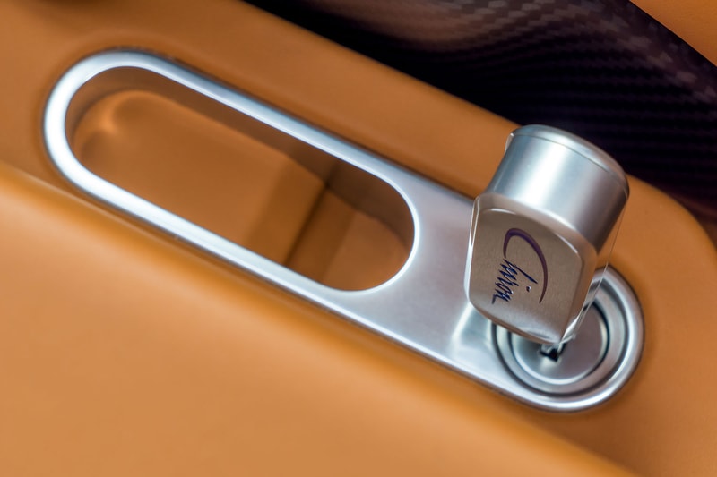 全球限量 500 台！Bugatti 新王 Chiron 霸氣登場