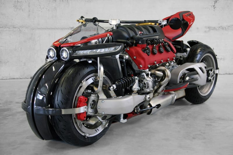 搭載 Maserati 引擎 Lazareth LM 847 四輪改裝摩托車