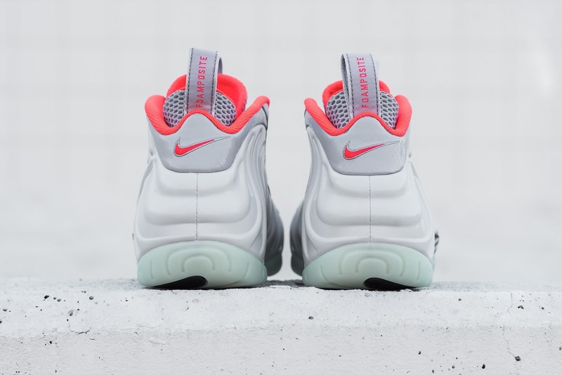 近賞 Nike Air Foamposite Pro Premium 全新配色設計「Pure Platinum」