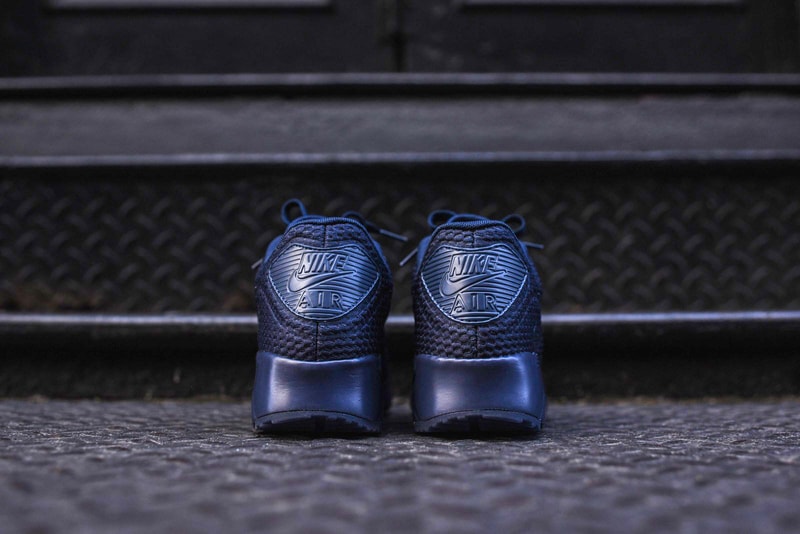 Nike Air Max 90 Ultra BR 全新配色設計「Triple Navy」