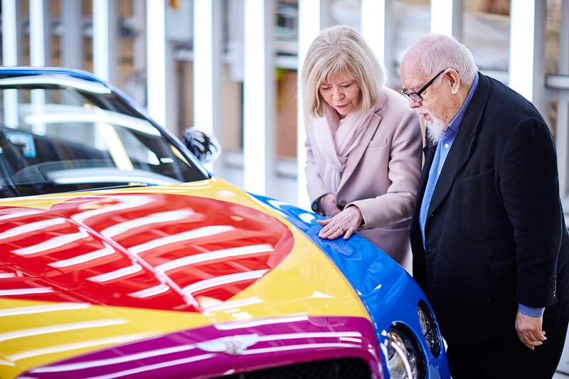 獨一無二！Peter Blake 為 Bentley 打造 Continental GT V8 S Convertible 特別版跑車