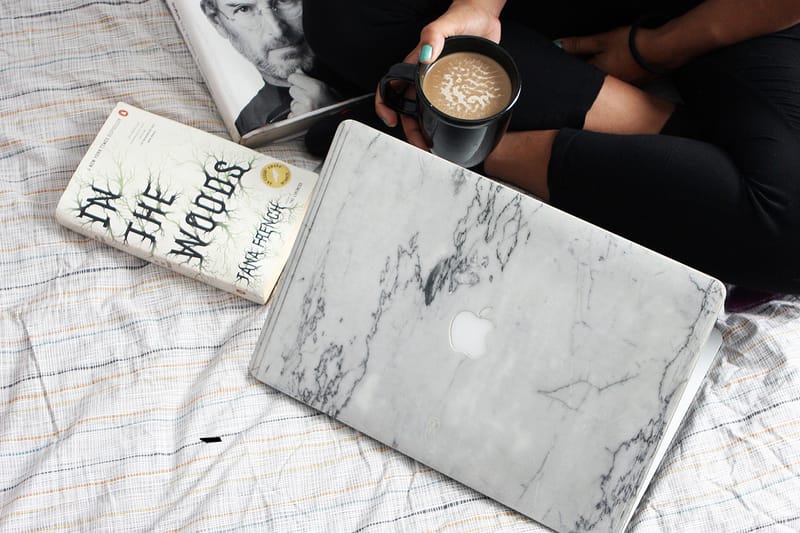 ELEMNT 採用大理石製作 Macbook 保護殼