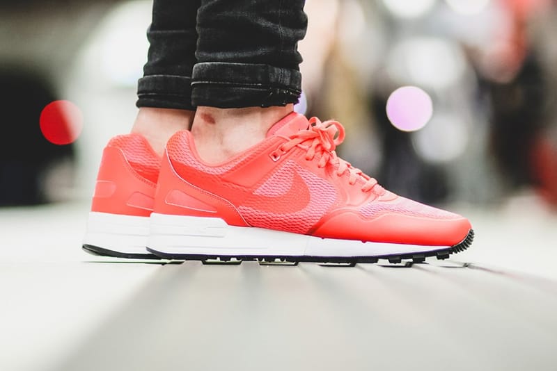 Nike Air Pegasus '89 NS 全新配色設計「Bright Crimson」
