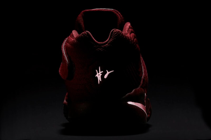 Nike Kyrie 2 全新配色設計「Team Red」