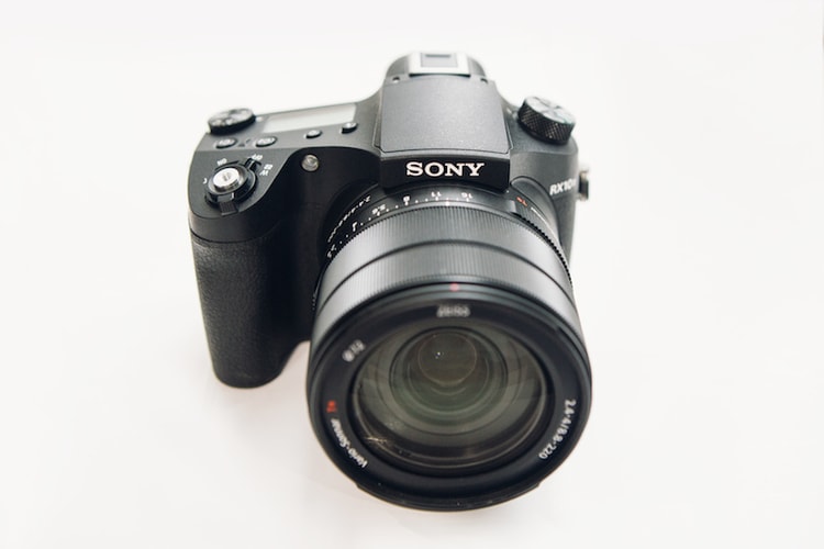 最強天涯機-SONY CYBER-SHOT RX10 III 登場
