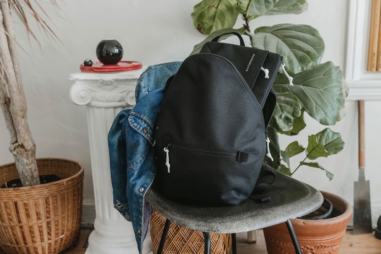 ULTRAOLIVE® 全新 Pebble 包袋系列