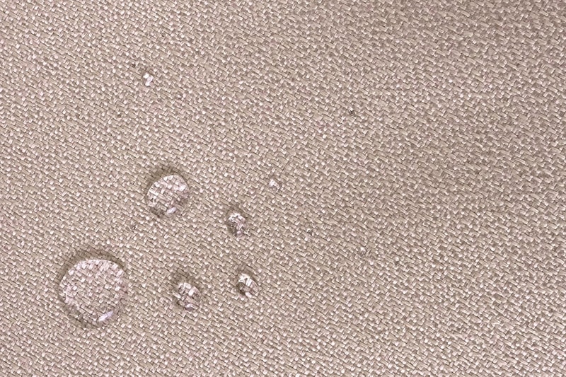 ULTRAOLIVE® 全新 Pebble 包袋系列