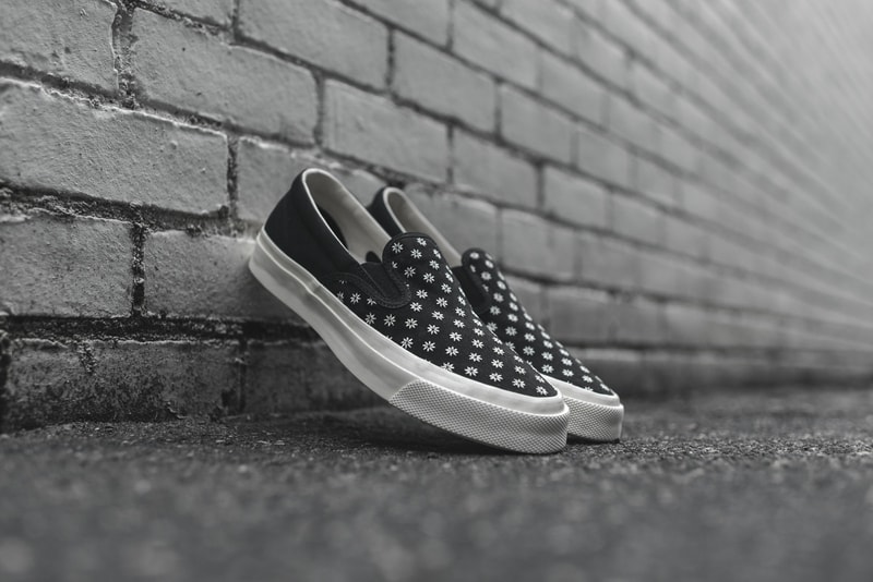 THE CONVERSE DECK STAR SLIP-ON IS READY FOR SPRING WITH “MAY FLOWER” GRAPHICS