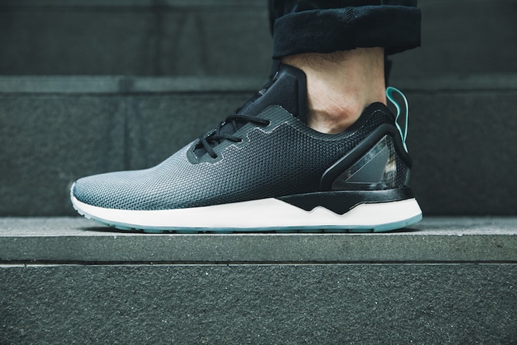 近賞 adidas Originals 最新 ZX Flux Racer ASYM 系列設計