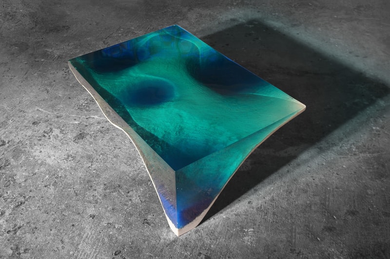 Eduard Locota 以深海為靈感打造「delMare Table」創意桌子