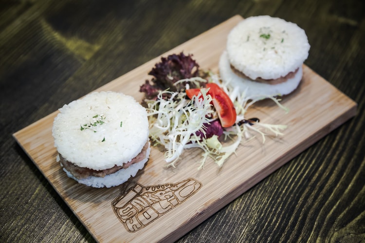 HYPEBEAST Eats... 鞋迷聚腳集中地 Snkrholic