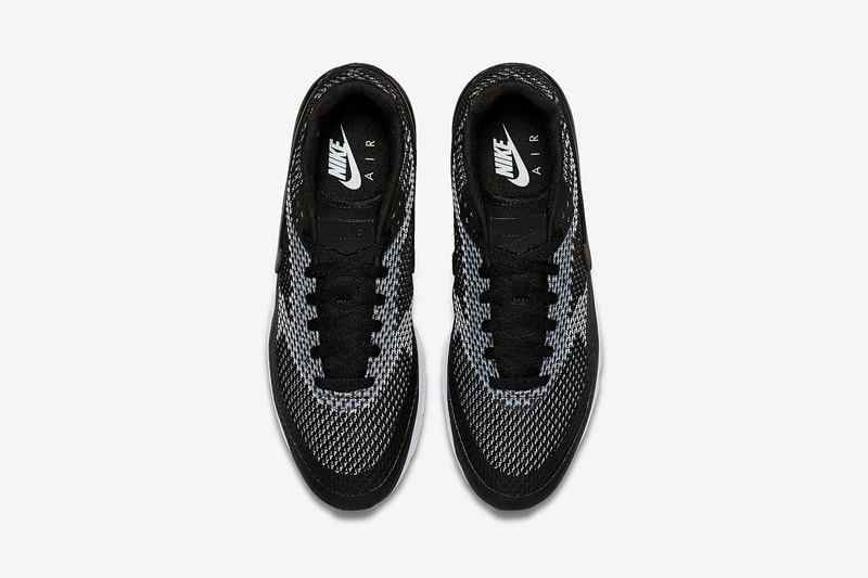 The Nike Air Max BW Gets the "Oreo" Treatment