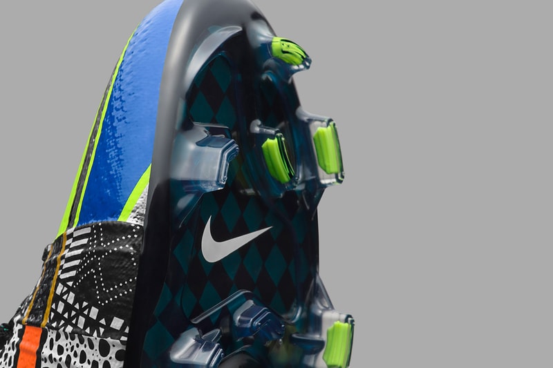 Nike 推出 Mercurial Superfly IV「What The」足球靴