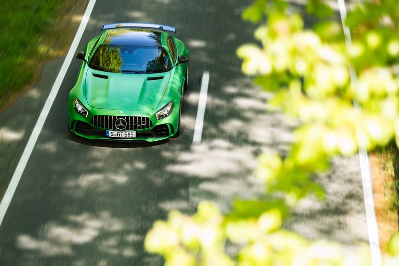 Mercedes-Benz 正式發佈 2018 Mercedes-AMG GT R 全新跑車