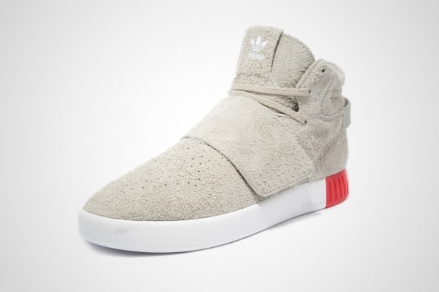 平民版 Yeezy Boost 750？adidas Originals 最新 Tubular Invader Strap 曝光